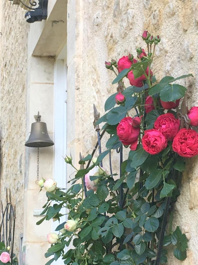 Chambres D'Hotes Le Tilleul Saint-Hilaire-des-Loges Exteriér fotografie