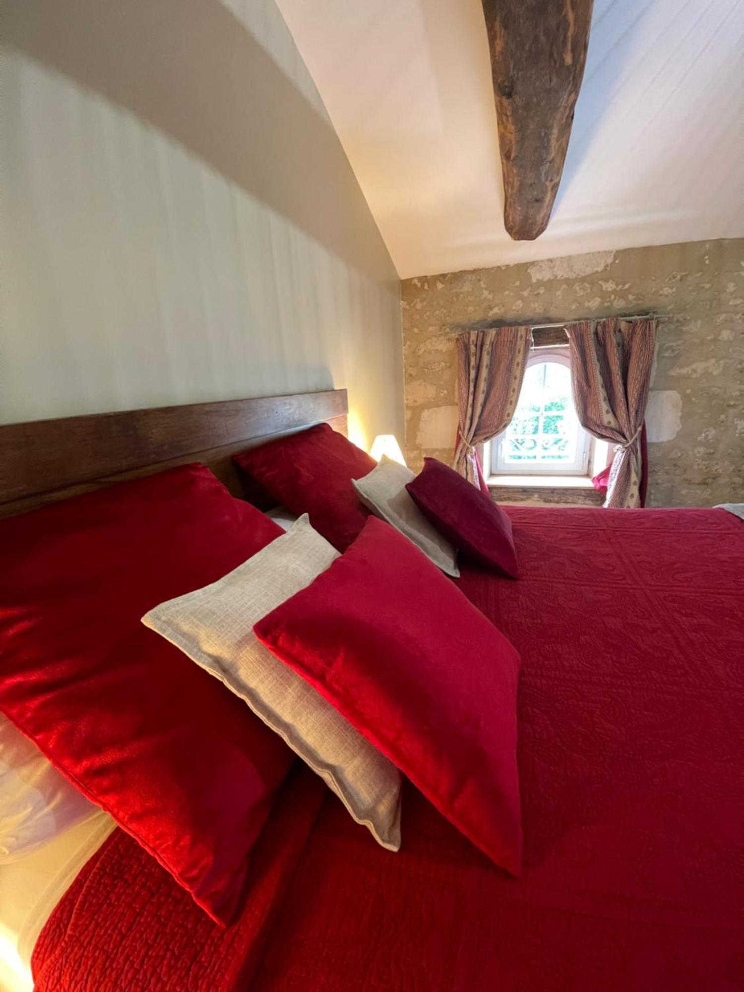 Chambres D'Hotes Le Tilleul Saint-Hilaire-des-Loges Exteriér fotografie